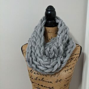 Knit infinity scarf